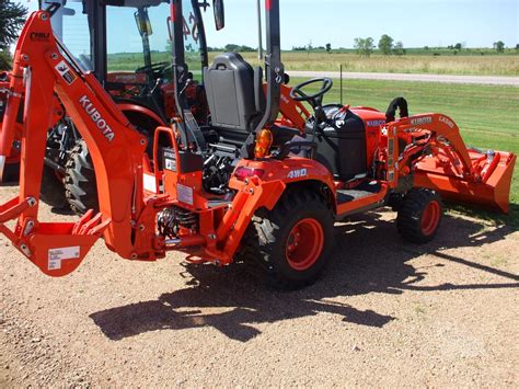 2017 KUBOTA LA340 sale in Wisconsin #1439767