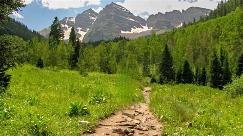 Colorado Maroon Bells: How To Visit + Best Trails To Hike - The ...