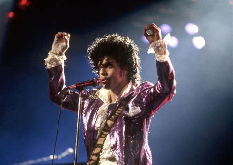 10 Best Prince Songs of All Time - Singersroom.com