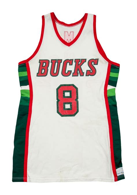 Milwaukee Bucks 1980-81 Jerseys