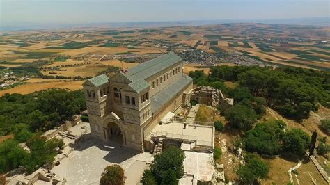 Church of the Transfiguration on Mount Tabor, Israel - YouTube