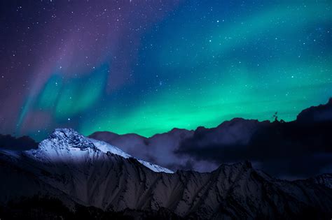 Northern Lights Night Sky Mountains Landscape 4k Wallpaper,HD Nature ...