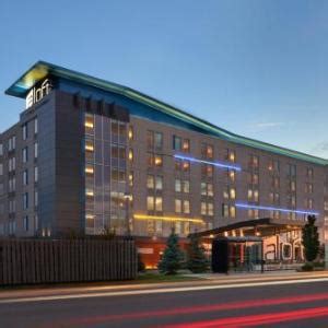 Vaughan Hotels - Deals at the #1 Hotel in Vaughan, ON, Canada