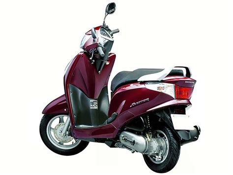 Honda Aviator Scooty - reviews, prices, ratings with various photos