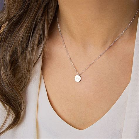 Silver circle necklace, simple silver necklace, delicate, dainty, tiny ...