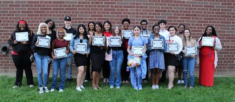 Mt. Healthy City Schools Honors Exceptional Seniors at Senior Award ...