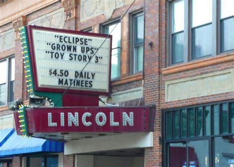 Belleville, IL Lincoln Theater marquee | ArchiTexty | Flickr