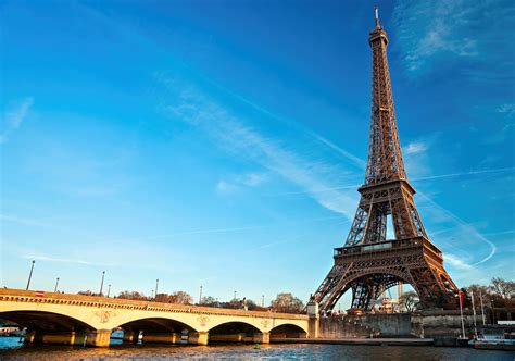 Famous Landmarks To Visit In Paris Eiffel Tour Tower Tumblr Stopped Aka