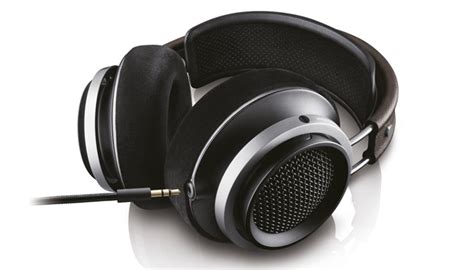 Philips Fidelio X1/28 Premium Over-Ear Headphones Review