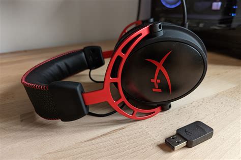 HyperX Cloud Alpha Wireless review: battery champ | Stuff