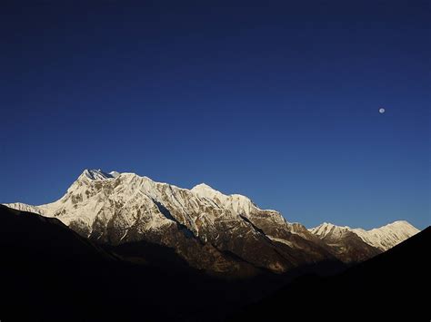 Annapurna III after sunrise | Annapurna III 7555m, Gangapurn… | Flickr