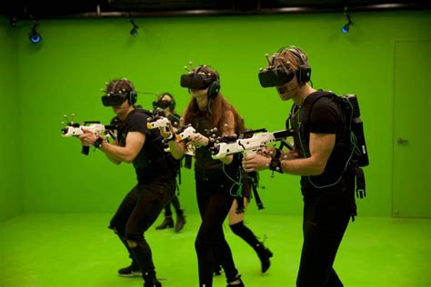 Experience Another World With These 7 VR Arcades in Singapore!