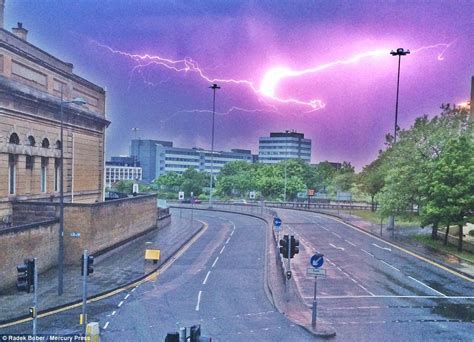 Thunders and lightning hit Britain 24 hours after hottest day of year ...