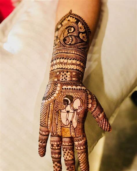 Karwa Chauth 2022: Try Some Beautiful Mehendi Design To Impress Your ...