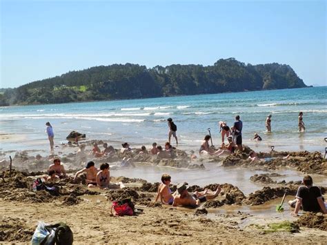 Hot Water Beach | Coromandel Peninsula, New Zealand