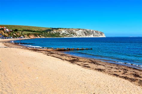 10 Best Beaches in Dorset - Which Dorset Beach is Right For You? - Go ...