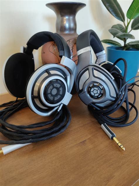 Sennheiser HD 700 Headphone - Reviews | Headphone Reviews and ...