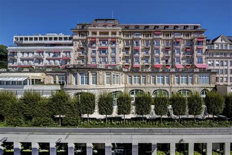 Lausanne Palace โรงแรมหรูใจกลางเมืองโลซานน์ ใกล้ทะเลสาบเจนีวาของ ...