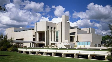 Image result for national gallery canberra | Museos, Canberra, Museo ...