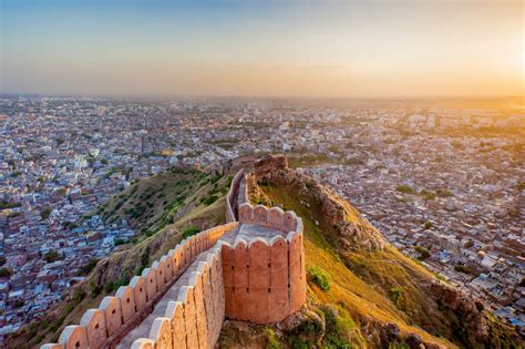 Exploring Nahargarh Fort Jaipur | Veena World