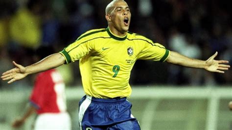 Ronaldo Luis Nazario Net Worth 2020 - Wallpaper