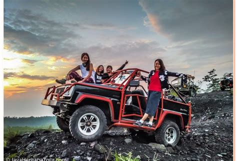 Jeep Lava Tour Merapi Amazing - Java Heritage Tour