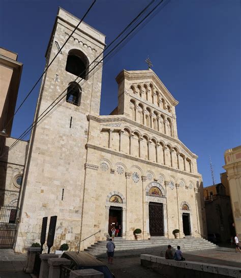 Cagliari Cathedral (Cagliari, 1933, 13th century) | Structurae