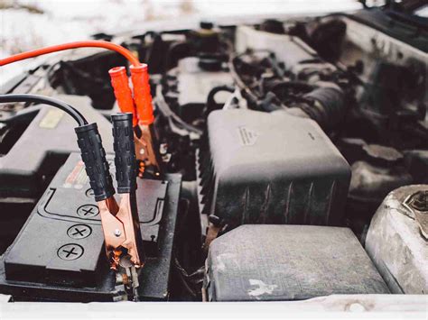 6 Reasons Why Your Car Battery Keeps Dying