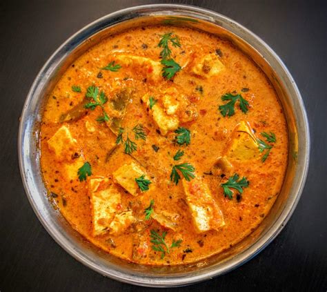 Kadai Paneer Gravy Recipe | VegeCravings