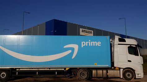 Amazon Prime Truck Logo