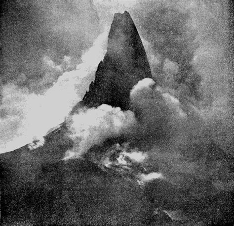 Benchmarks: May 8, 1902: The deadly eruption of Mount Pelée