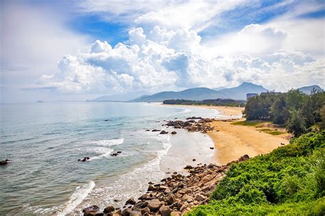 10 Best Beaches in Hainan - Which Hainan Beach is Best For You? – Go Guides