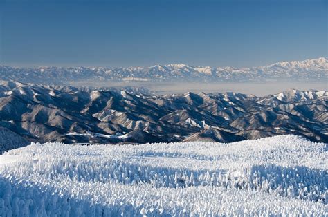 beautiful_mount_zao_landscape_from_the_summit | Kyuhoshi