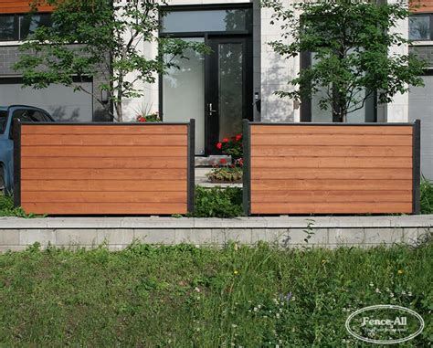 Grand Garden Wall | Wood Fences | Products | Fence All | Ottawa, ON