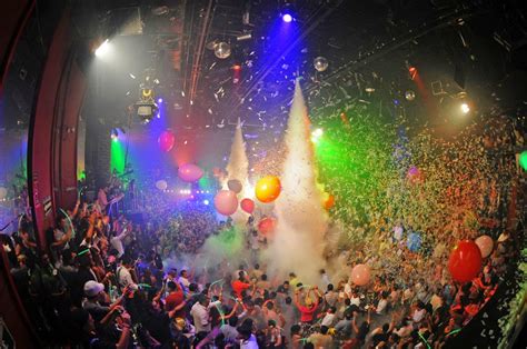 Top 5 nightclubs to go in Punta Cana after your wedding reception.