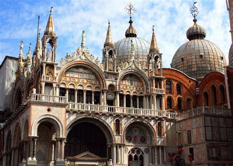 St. Mark’s Basilica: one of the finest examples of Byzantine ...