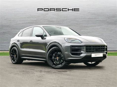 Buy Pre-Owned Porsche Cayenne E-Hybrid Coupé (MY24) at Porsche Centre ...