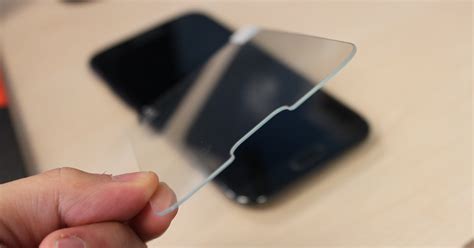 Tempered Glass Screen Protectors For Your Phone: Things To Know Before ...