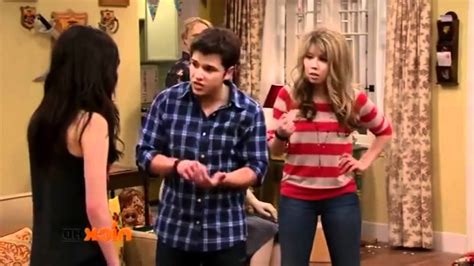 seddie moments in ''istill psycho''.wmv - YouTube