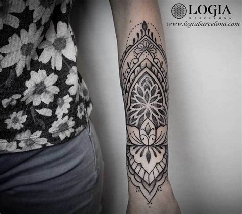 Significado y ejemplos de tatuajes de Mandalas | Logia Tattoo Barcelona