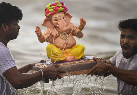 Two die during Ganesh immersion procession in Hyderabad