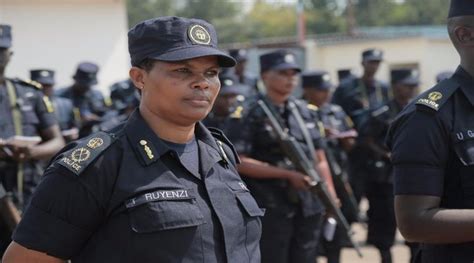 Rwandan female police peacekeeper recognised by UN