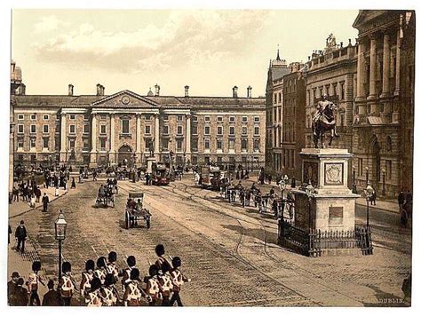 Trinity College, Dublin, between 1890-1900 : r/VictorianEra