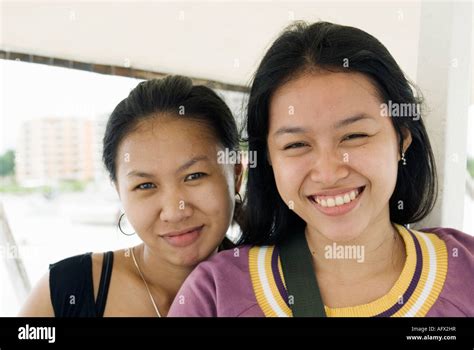 Philippines Two Young Filipino Woman Cebu Visayas Stock Photo - Alamy