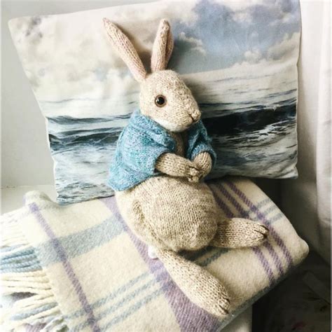 Peter Rabbit Knitting pattern by Dot Pebbles | LoveCrafts | Animal ...