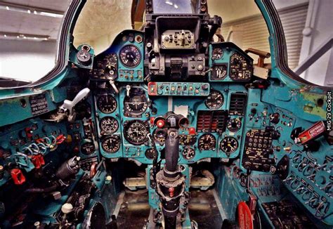 MIG 29 Cockpit ! - Imgur Sr 71 Cockpit, Russian Jet, Pilot License, Mig ...