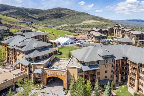 Luxury Mountain Destinations and Canyons Village Rentals: Sundial ...