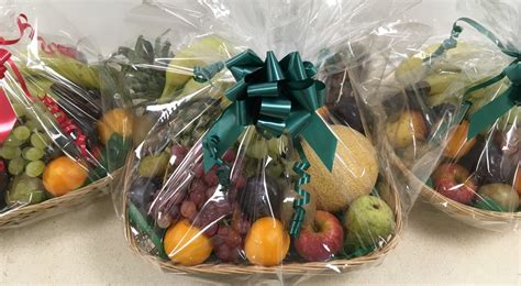 Fruit Baskets Make the Perfect Gifting Option