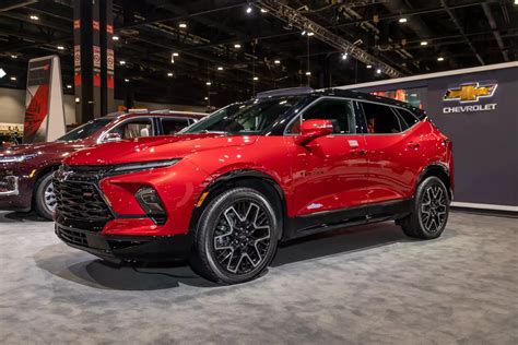 Up Close With the 2023 Chevrolet Blazer | Cars.com