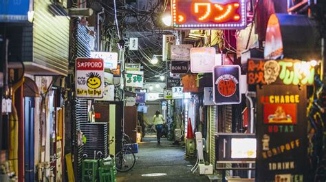 Visit Shinjuku Golden Gai: 2024 Shinjuku Golden Gai, Tokyo Travel Guide ...